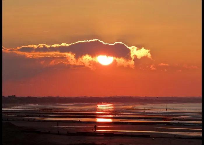 La Fleur Marine Classe 3 Etoiles - Acces Direct Mer Cabourg